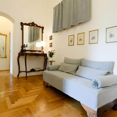 Santa Maria Novella Deluxe Appartamento Firenze